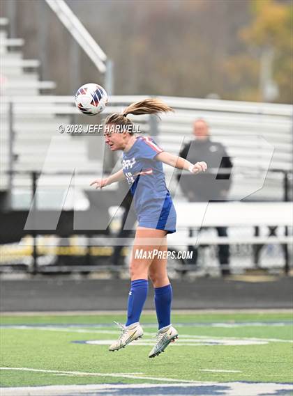 Thumbnail 3 in Canfield vs. Bay (OHSAA D2 Regional Final) photogallery.
