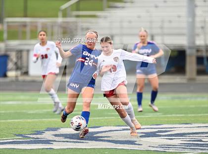 Thumbnail 2 in Canfield vs. Bay (OHSAA D2 Regional Final) photogallery.
