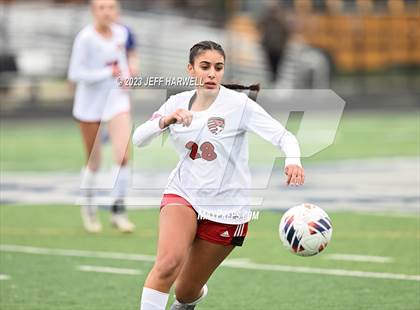 Thumbnail 2 in Canfield vs. Bay (OHSAA D2 Regional Final) photogallery.