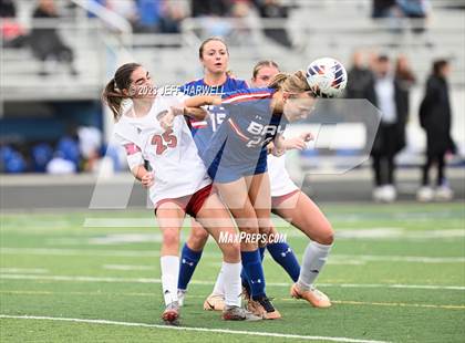 Thumbnail 3 in Canfield vs. Bay (OHSAA D2 Regional Final) photogallery.
