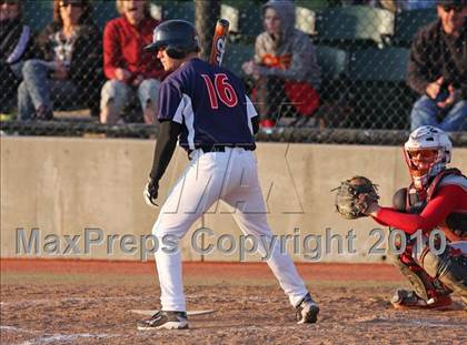 Thumbnail 2 in Central Valley vs. Chico (Shasta Lake Tournament) photogallery.