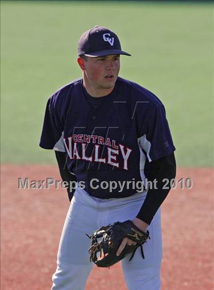 Thumbnail 3 in Central Valley vs. Chico (Shasta Lake Tournament) photogallery.