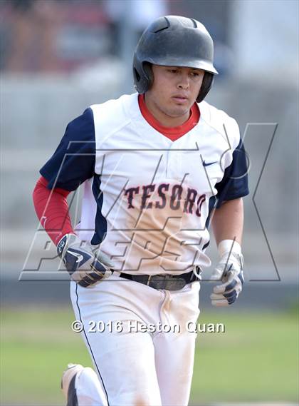 Thumbnail 3 in Tesoro @ Villa Park (Anaheim Lions Tournament) photogallery.