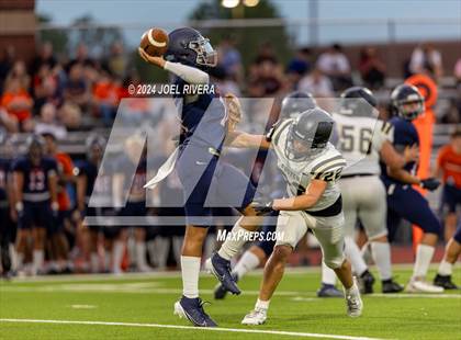 Thumbnail 2 in Foster @ Seven Lakes photogallery.