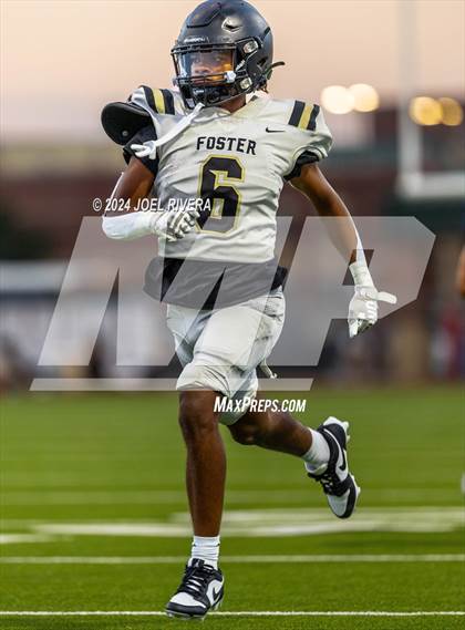 Thumbnail 1 in Foster @ Seven Lakes photogallery.