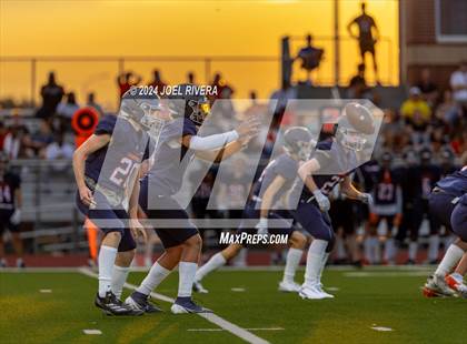 Thumbnail 1 in Foster @ Seven Lakes photogallery.
