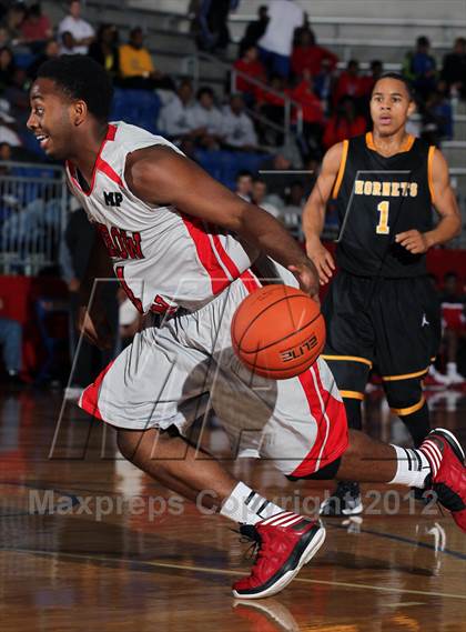 Thumbnail 1 in Wilson vs. Scotlandville (Thanksgiving Hoopfest) photogallery.