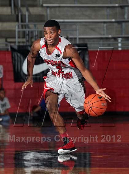 Thumbnail 1 in Wilson vs. Scotlandville (Thanksgiving Hoopfest) photogallery.