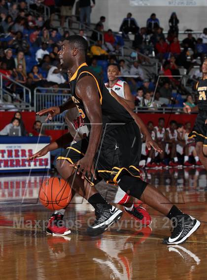 Thumbnail 1 in Wilson vs. Scotlandville (Thanksgiving Hoopfest) photogallery.
