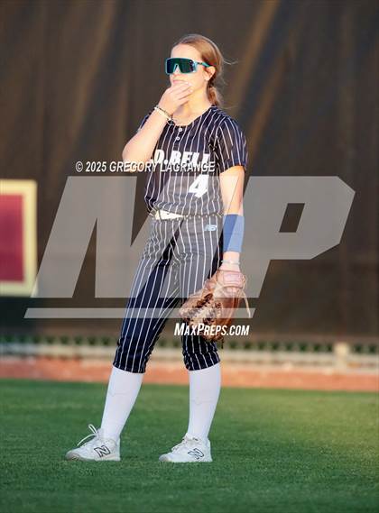 Thumbnail 1 in Bell vs Keller Central photogallery.