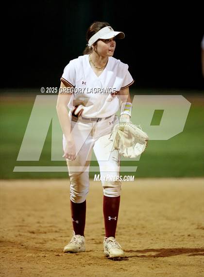 Thumbnail 2 in Bell vs Keller Central photogallery.