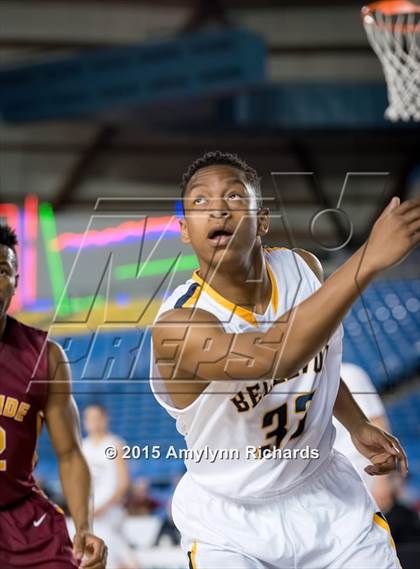 Thumbnail 3 in Lakeside vs. Bellevue (WIAA 3A Playoff) photogallery.