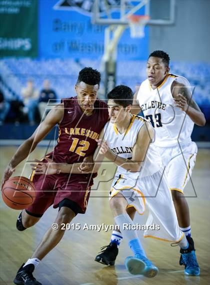 Thumbnail 3 in Lakeside vs. Bellevue (WIAA 3A Playoff) photogallery.