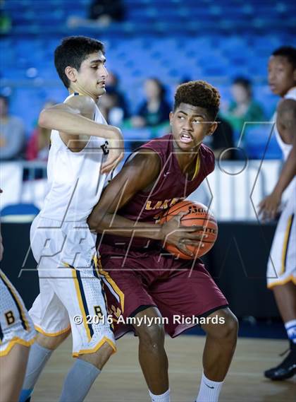 Thumbnail 2 in Lakeside vs. Bellevue (WIAA 3A Playoff) photogallery.