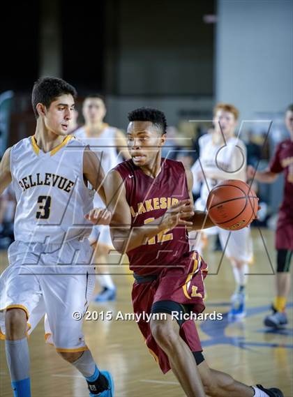 Thumbnail 2 in Lakeside vs. Bellevue (WIAA 3A Playoff) photogallery.