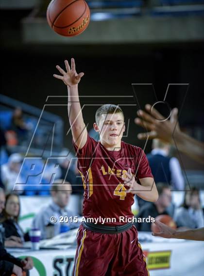 Thumbnail 3 in Lakeside vs. Bellevue (WIAA 3A Playoff) photogallery.