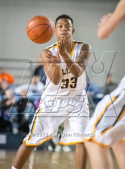 Thumbnail 2 in Lakeside vs. Bellevue (WIAA 3A Playoff) photogallery.