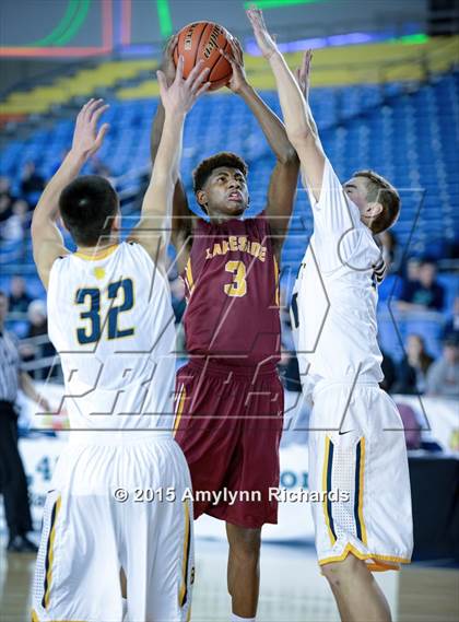 Thumbnail 1 in Lakeside vs. Bellevue (WIAA 3A Playoff) photogallery.