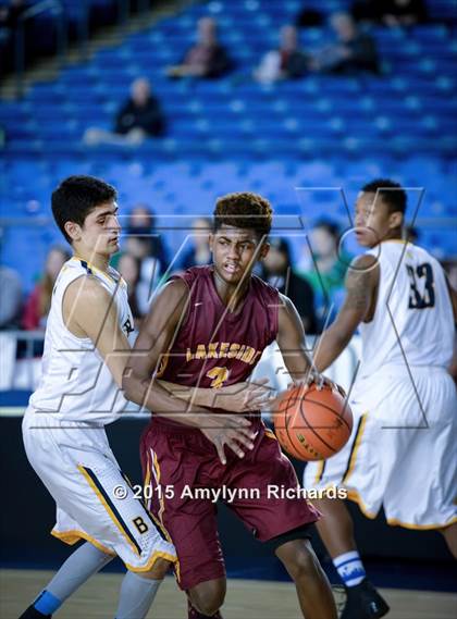 Thumbnail 1 in Lakeside vs. Bellevue (WIAA 3A Playoff) photogallery.