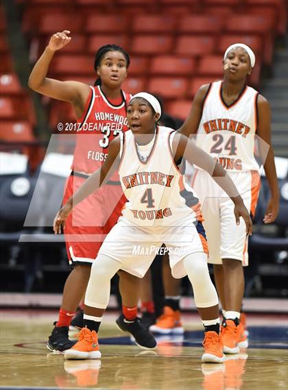 Thumbnail 1 in Whitney Young vs. Homewood-Flossmoor (Chicago Elite Classic) photogallery.