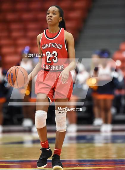 Thumbnail 2 in Whitney Young vs. Homewood-Flossmoor (Chicago Elite Classic) photogallery.