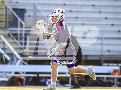 Thumbnail 3 in Port Huron United @ Grosse Pointe South photogallery.