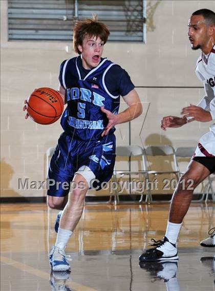 Thumbnail 1 in York Christian vs. Lancaster Country Day photogallery.