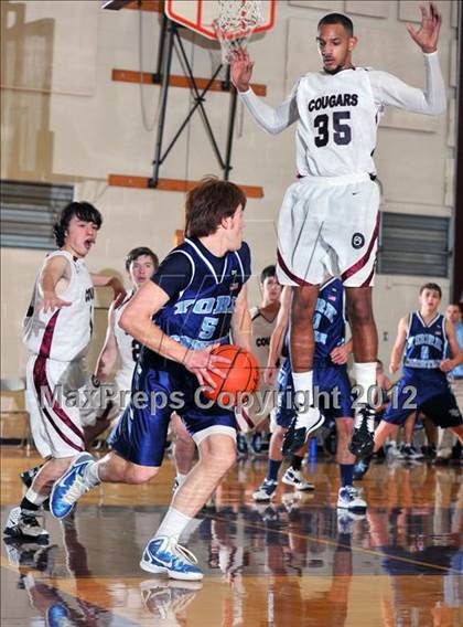 Thumbnail 3 in York Christian vs. Lancaster Country Day photogallery.