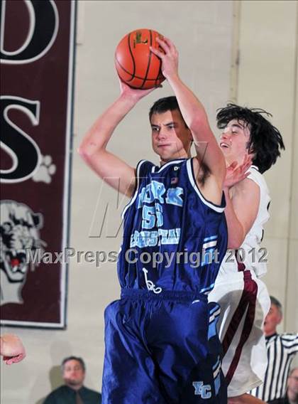 Thumbnail 3 in York Christian vs. Lancaster Country Day photogallery.