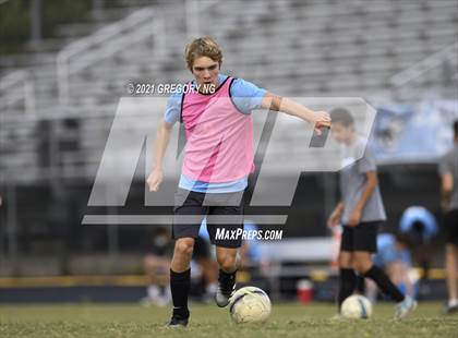 Thumbnail 2 in Cary @ Panther Creek photogallery.