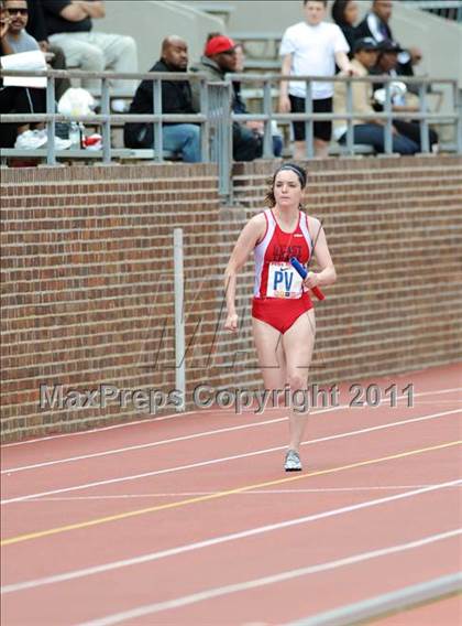 Thumbnail 1 in 117th Penn Relays (Girls 4x100 Large Schools heats 1-11) photogallery.