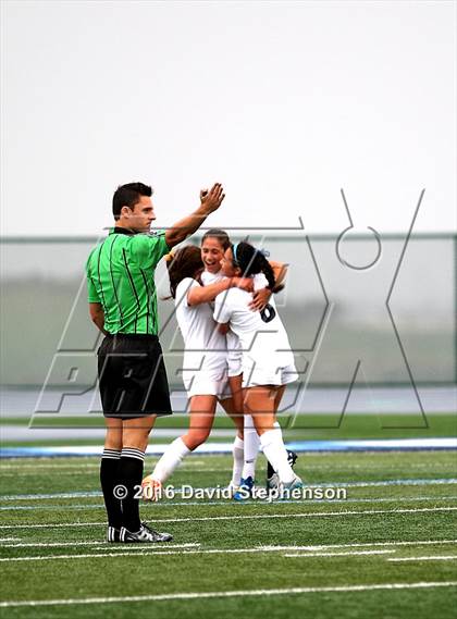 Thumbnail 2 in Menlo School vs. Sacred Heart Prep (CIF CCS D1 Final)  photogallery.