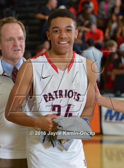 Thumbnail 2 in La Salle vs. Viewpoint (CIF SS D3A Final) photogallery.