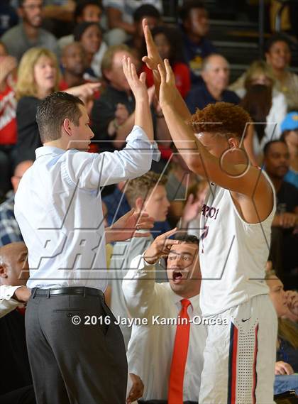 Thumbnail 2 in La Salle vs. Viewpoint (CIF SS D3A Final) photogallery.
