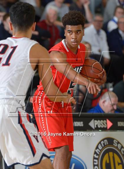 Thumbnail 3 in La Salle vs. Viewpoint (CIF SS D3A Final) photogallery.