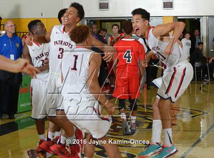 Thumbnail 2 in La Salle vs. Viewpoint (CIF SS D3A Final) photogallery.
