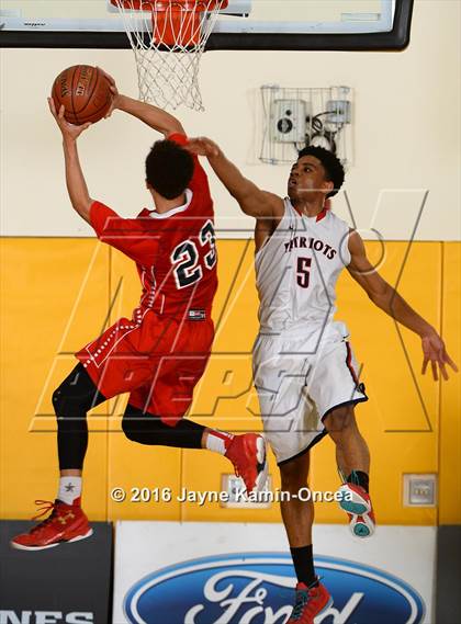 Thumbnail 1 in La Salle vs. Viewpoint (CIF SS D3A Final) photogallery.