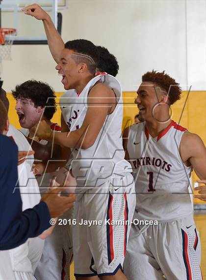 Thumbnail 2 in La Salle vs. Viewpoint (CIF SS D3A Final) photogallery.
