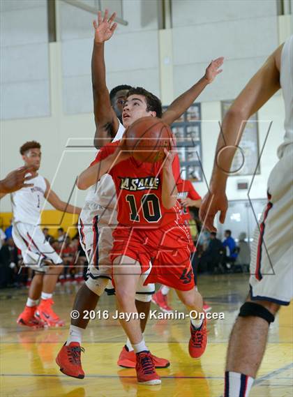 Thumbnail 2 in La Salle vs. Viewpoint (CIF SS D3A Final) photogallery.