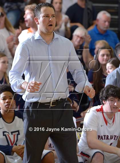 Thumbnail 3 in La Salle vs. Viewpoint (CIF SS D3A Final) photogallery.