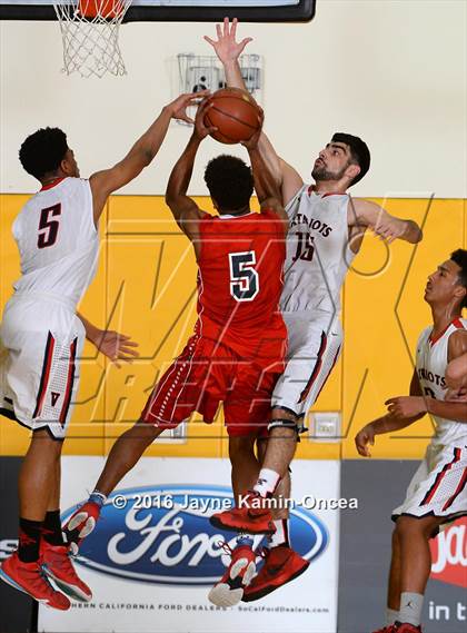 Thumbnail 3 in La Salle vs. Viewpoint (CIF SS D3A Final) photogallery.