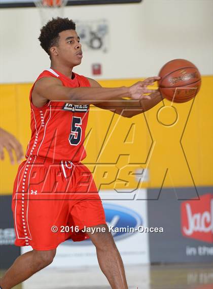 Thumbnail 3 in La Salle vs. Viewpoint (CIF SS D3A Final) photogallery.