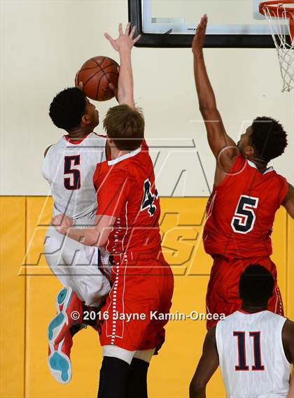 Thumbnail 3 in La Salle vs. Viewpoint (CIF SS D3A Final) photogallery.