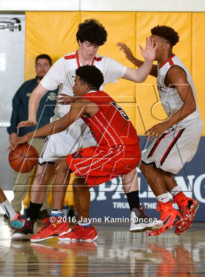 Thumbnail 3 in La Salle vs. Viewpoint (CIF SS D3A Final) photogallery.
