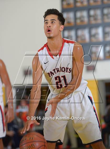 Thumbnail 1 in La Salle vs. Viewpoint (CIF SS D3A Final) photogallery.