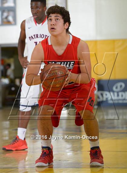 Thumbnail 1 in La Salle vs. Viewpoint (CIF SS D3A Final) photogallery.