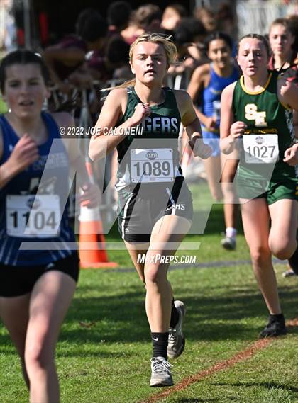 Thumbnail 3 in UIL Cross Country 1A Finals (2 Mile) photogallery.