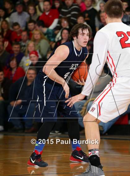 Thumbnail 2 in Cameron County vs. DuBois Central Catholic (District IX Quarterfinal) photogallery.