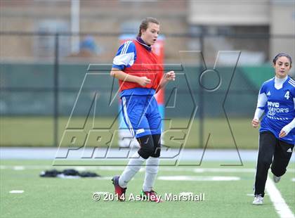 Thumbnail 1 in PSAL All-Stars vs Independent All-Stars (NYC Mayor's Cup) photogallery.