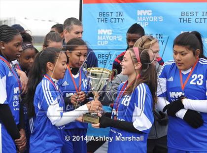 Thumbnail 2 in PSAL All-Stars vs Independent All-Stars (NYC Mayor's Cup) photogallery.